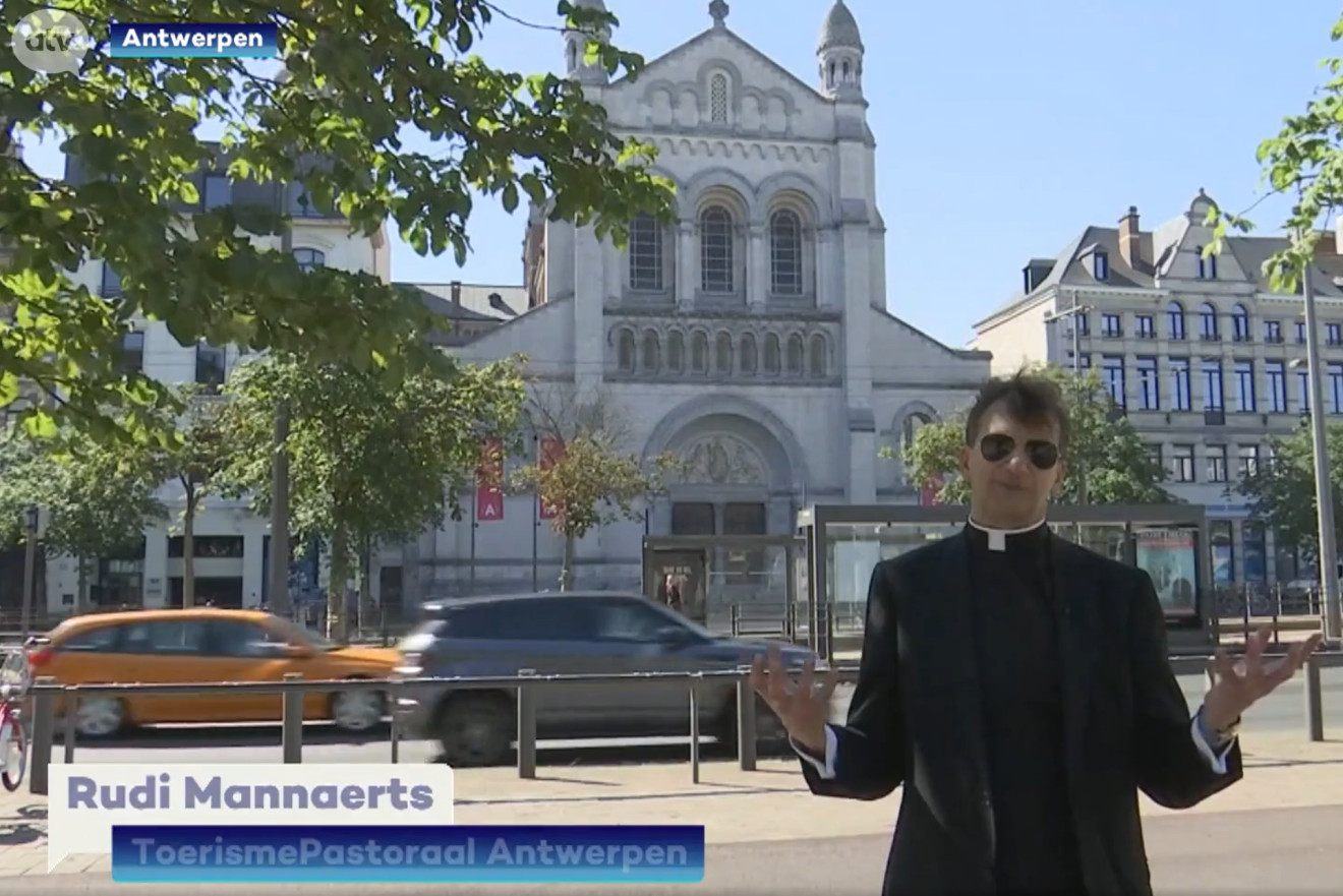 Pastoor Rudi Mannaerts op ATV: een dagje Italië in Antwerpen