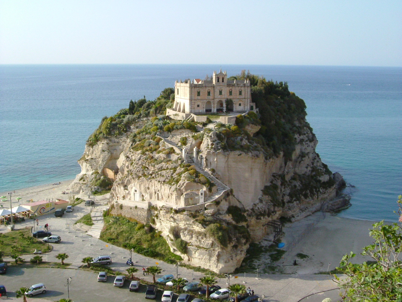 Santa Maria dell'Insola in Tropea.