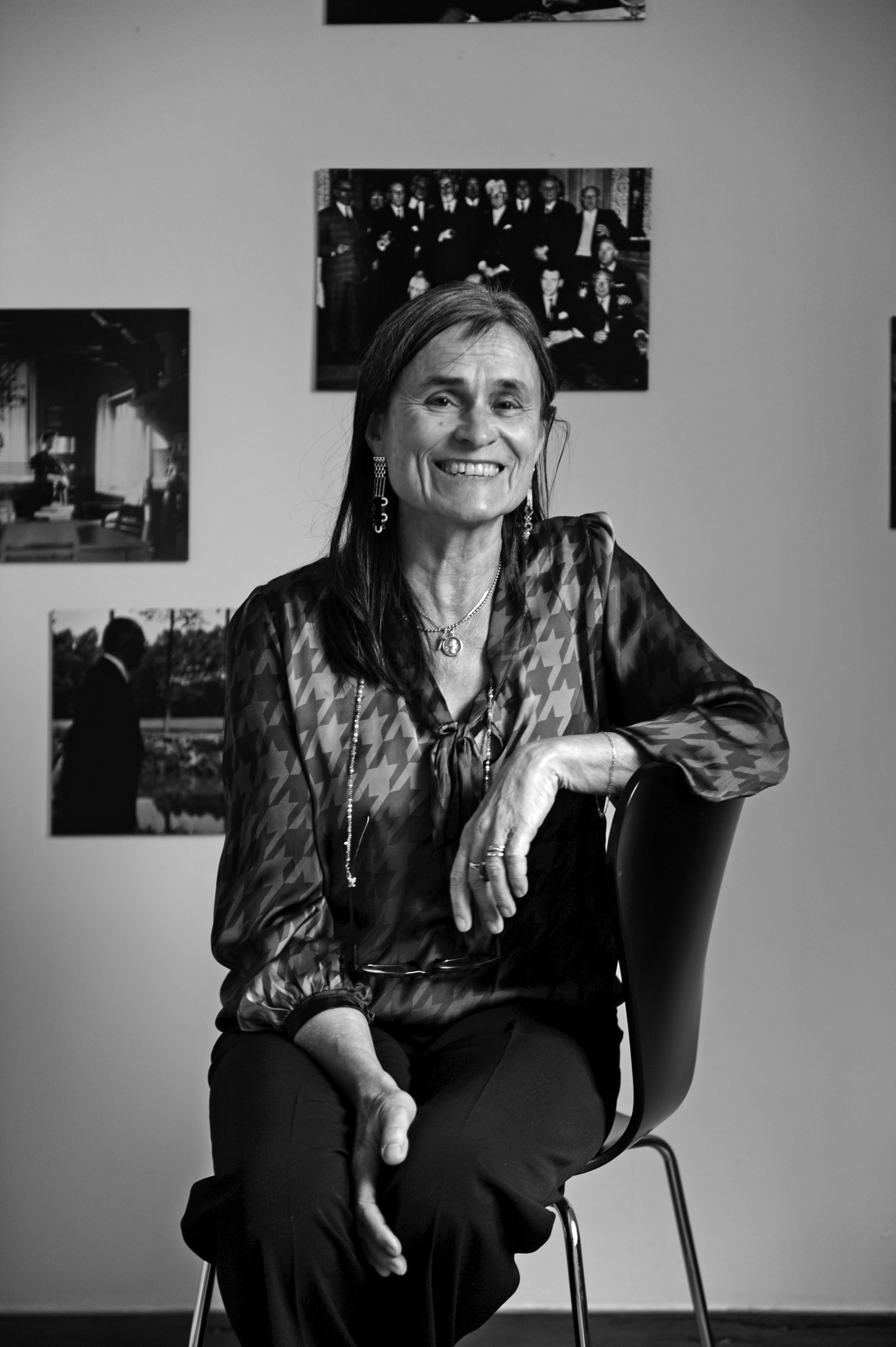 Portret (zwart-wit) van Kristien Hemmerechts.